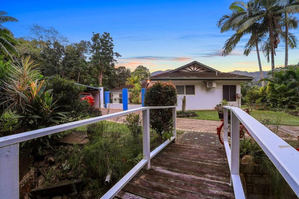 A Piece Of Tropical Paradise-Near Crystal Cascades Villa Redlynch Exterior photo